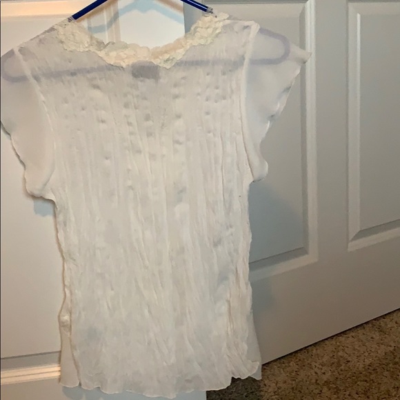 Top - Picture 2 of 2